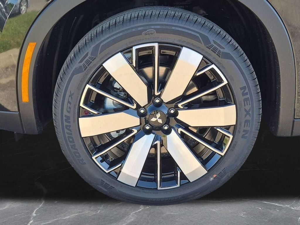 2026 Mitsubishi Outlander PHEV SE