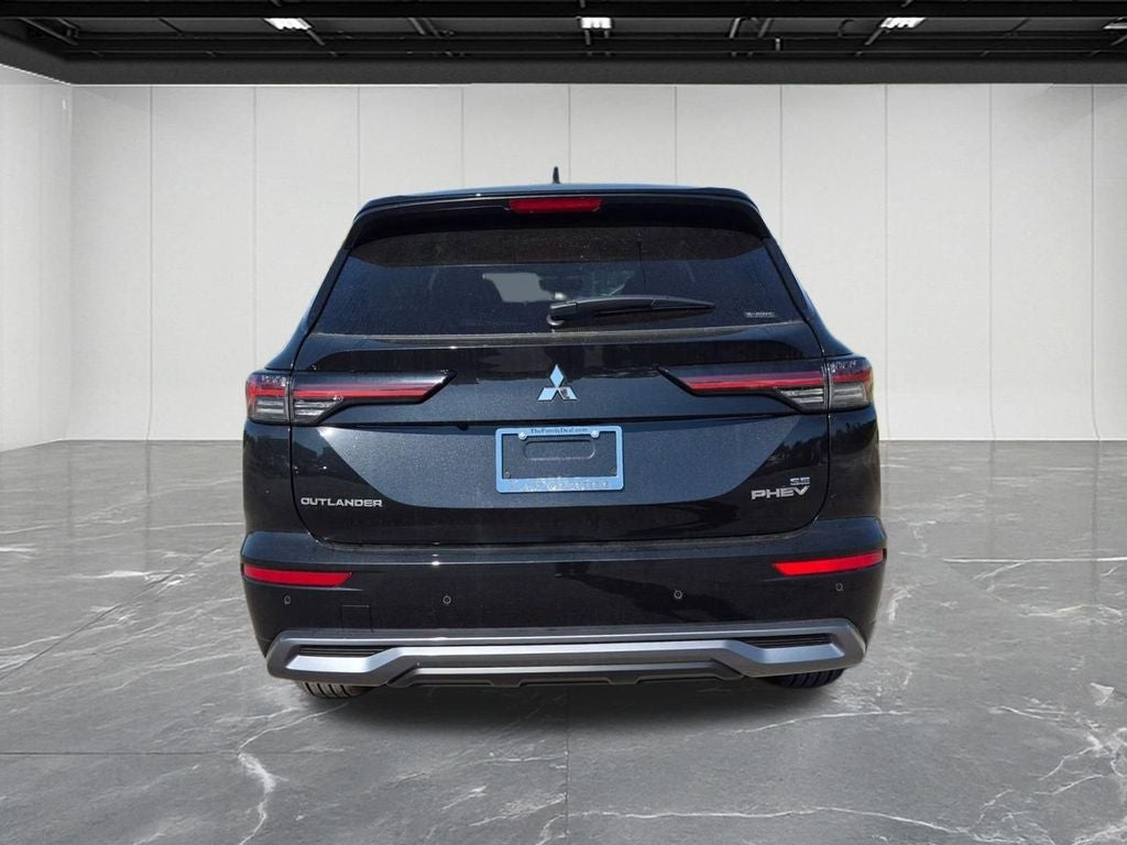 2026 Mitsubishi Outlander PHEV SE