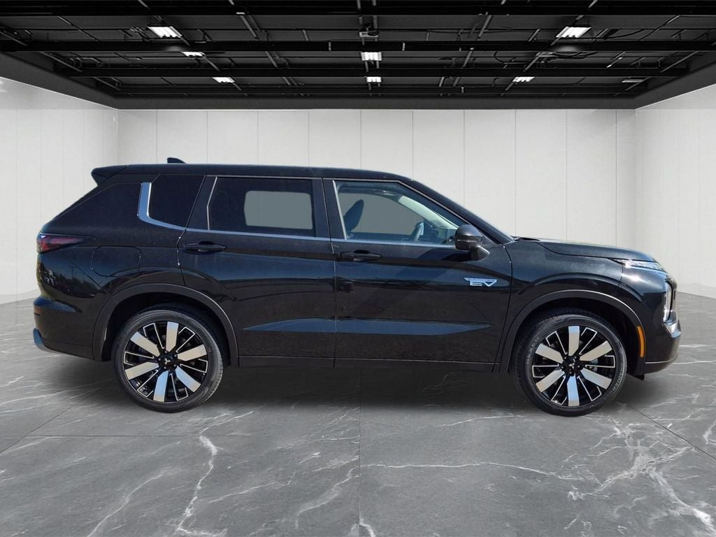 2026 Mitsubishi Outlander PHEV SE