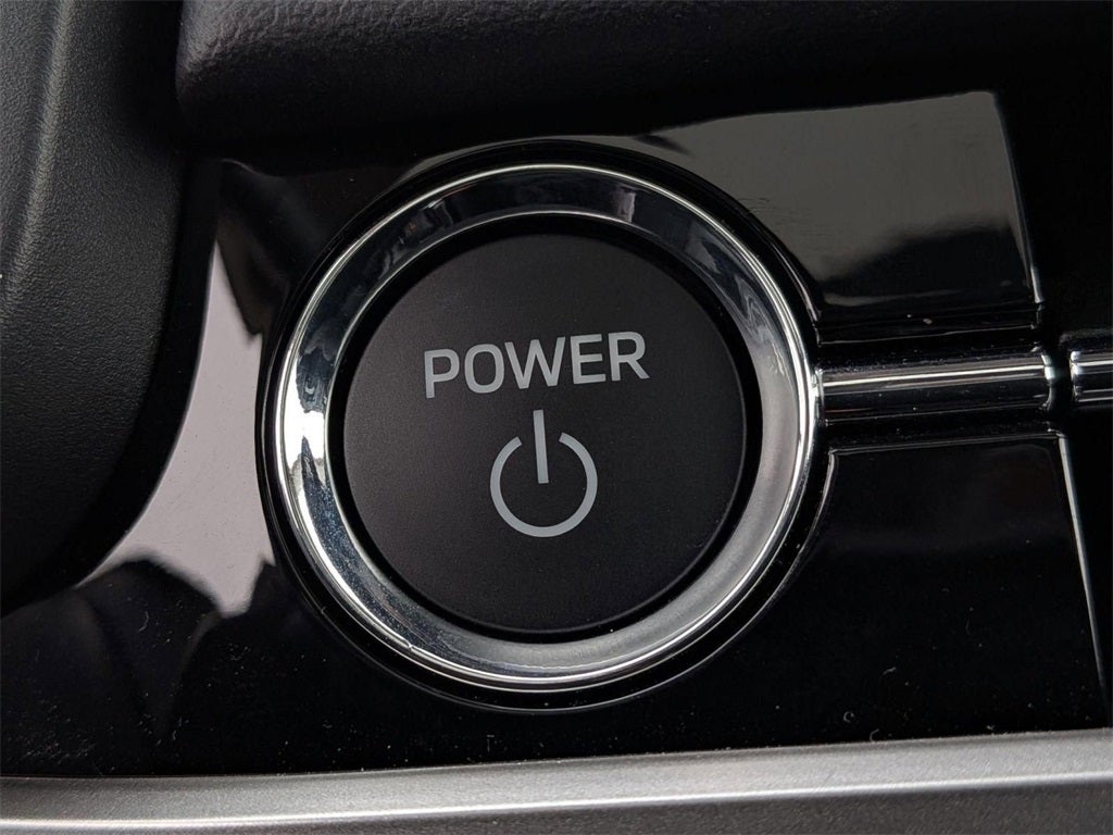 2025 Mitsubishi Outlander PHEV SE