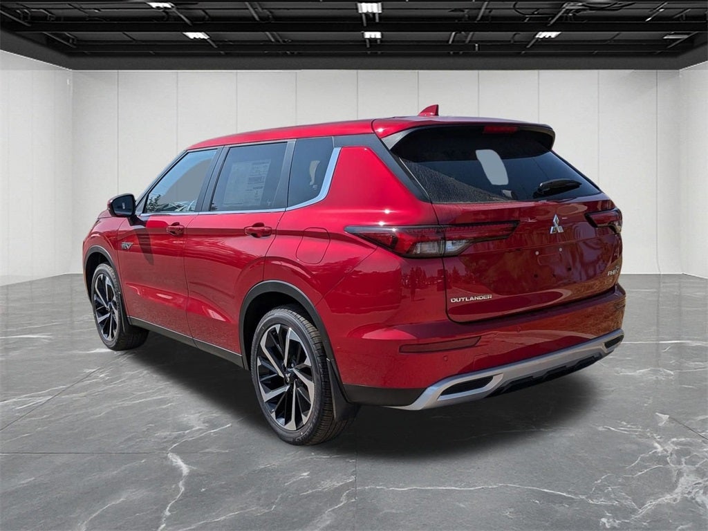 2025 Mitsubishi Outlander PHEV SE
