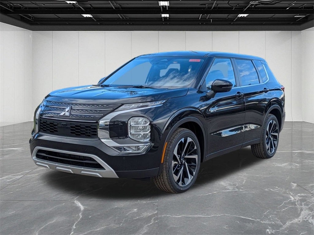 2025 Mitsubishi Outlander PHEV SE