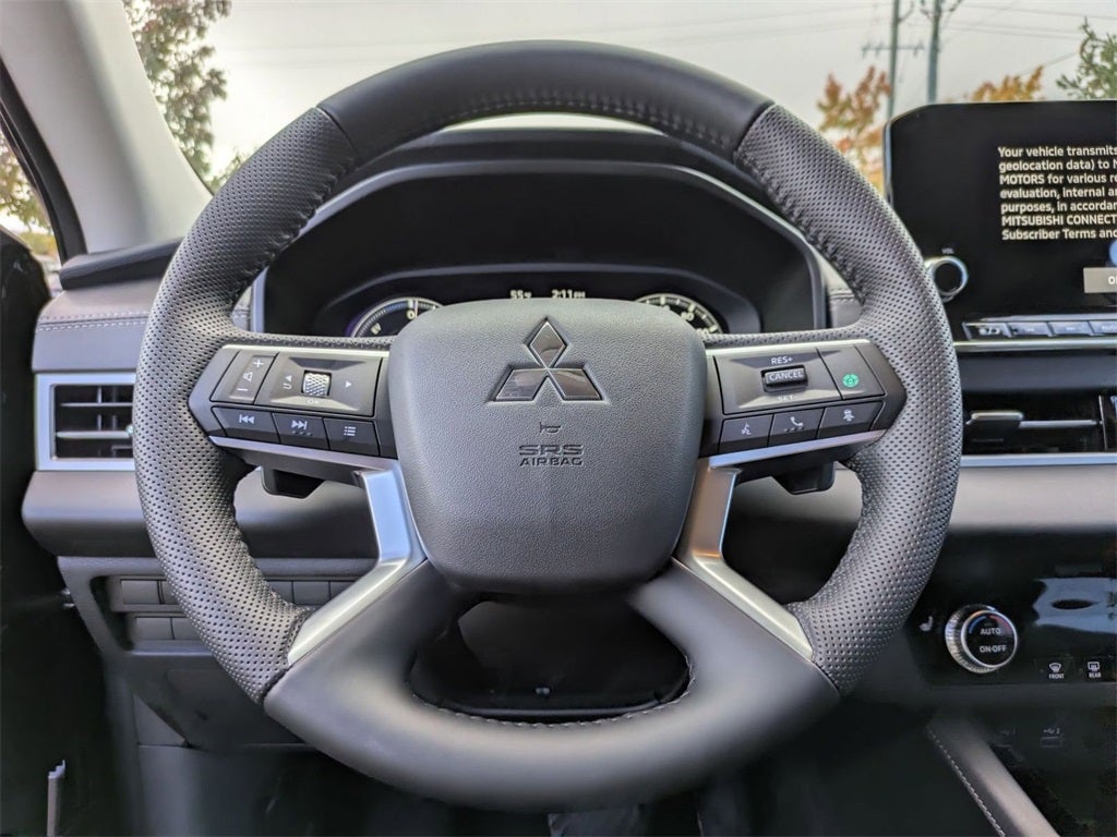 2025 Mitsubishi Outlander PHEV SE