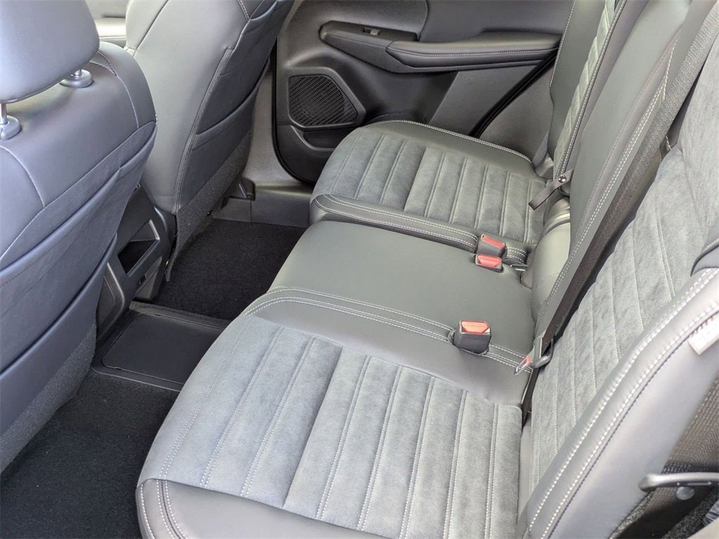 2025 Mitsubishi Outlander PHEV SE