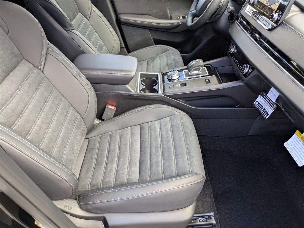 2025 Mitsubishi Outlander PHEV SE