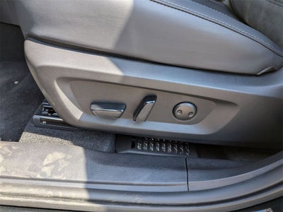 2025 Mitsubishi Outlander PHEV SE