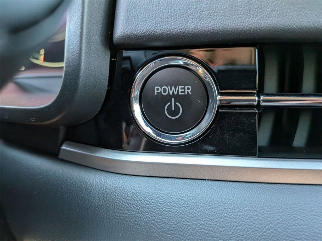 2025 Mitsubishi Outlander PHEV SE