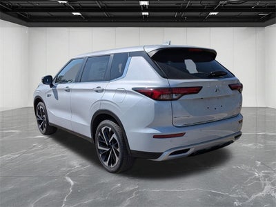 2025 Mitsubishi Outlander PHEV SE