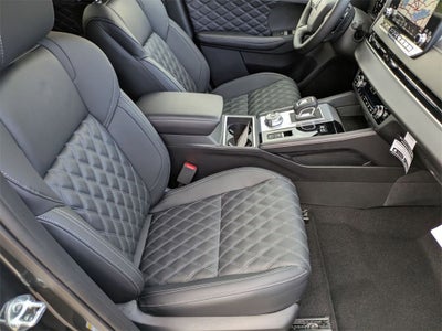 2025 Mitsubishi Outlander PHEV SEL