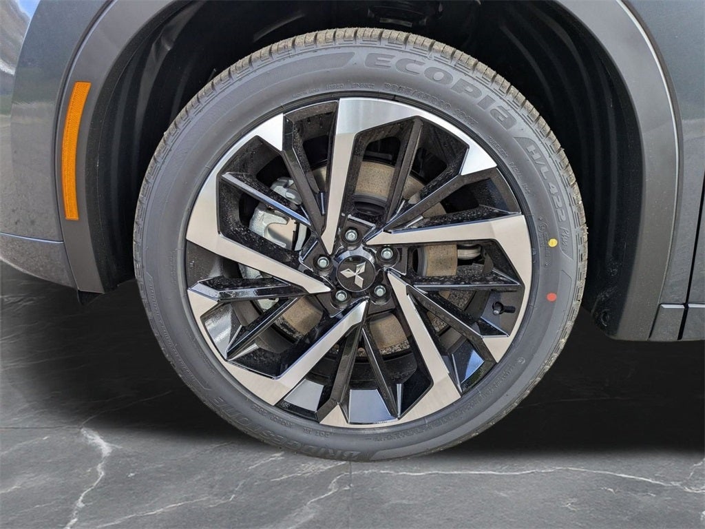 2025 Mitsubishi Outlander PHEV SEL