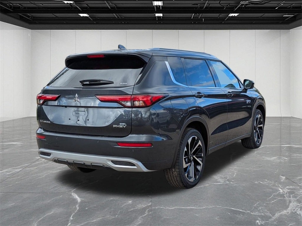 2025 Mitsubishi Outlander PHEV SEL