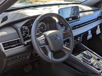 2025 Mitsubishi Outlander PHEV SEL Black Edition