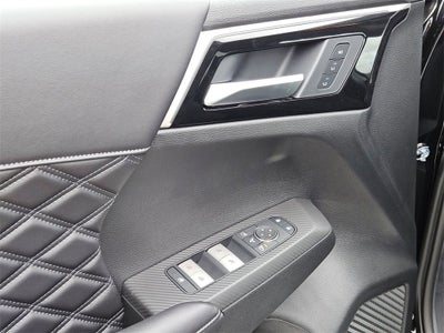 2025 Mitsubishi Outlander PHEV SEL
