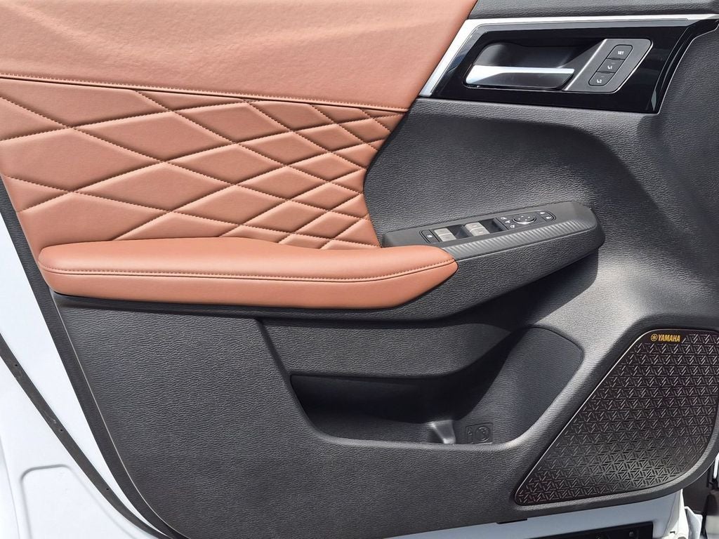 2026 Mitsubishi Outlander PHEV SEL