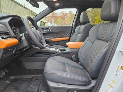 2025 Mitsubishi Outlander PHEV SEL