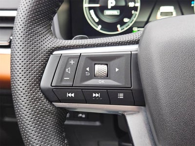 2025 Mitsubishi Outlander PHEV SEL