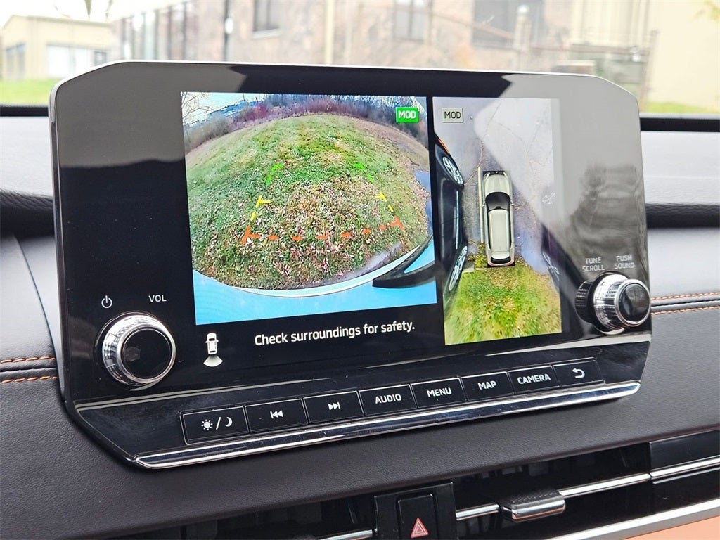 2025 Mitsubishi Outlander PHEV SEL