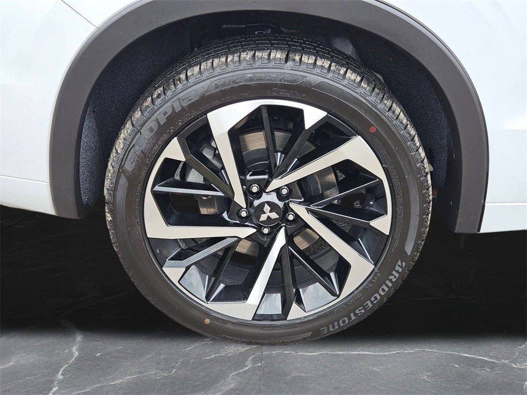 2025 Mitsubishi Outlander PHEV SEL