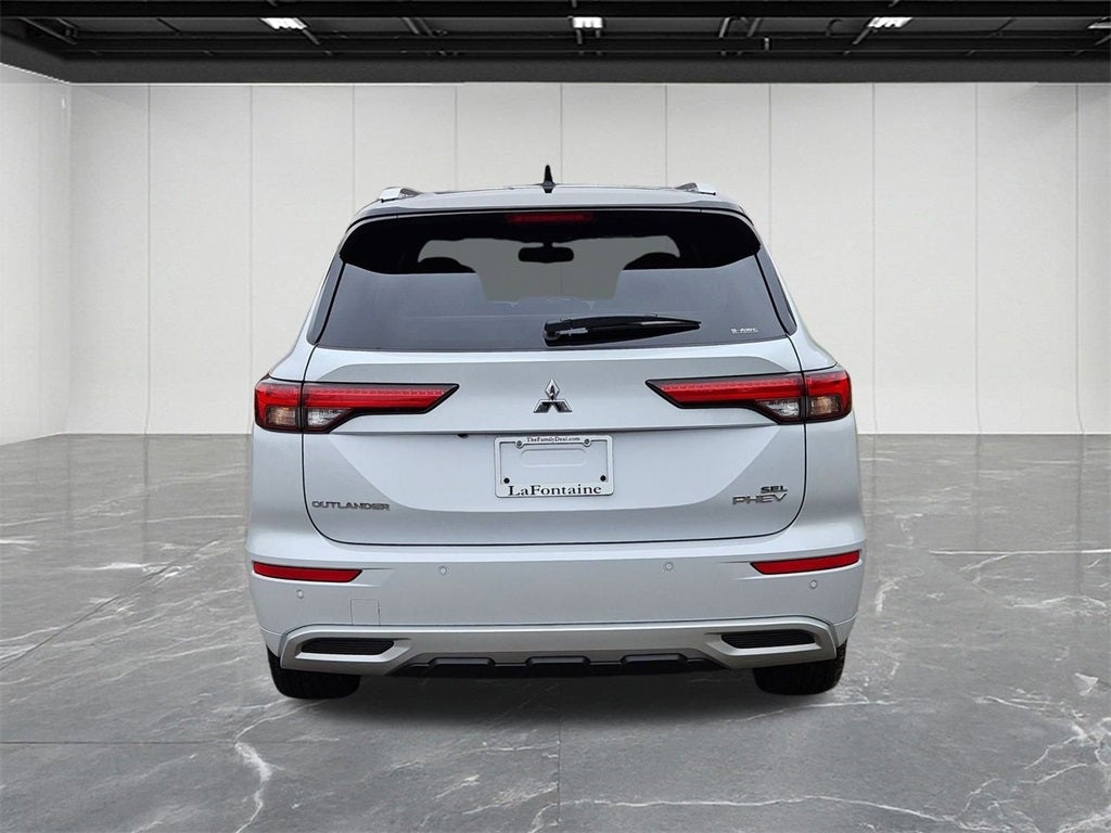 2025 Mitsubishi Outlander PHEV SEL