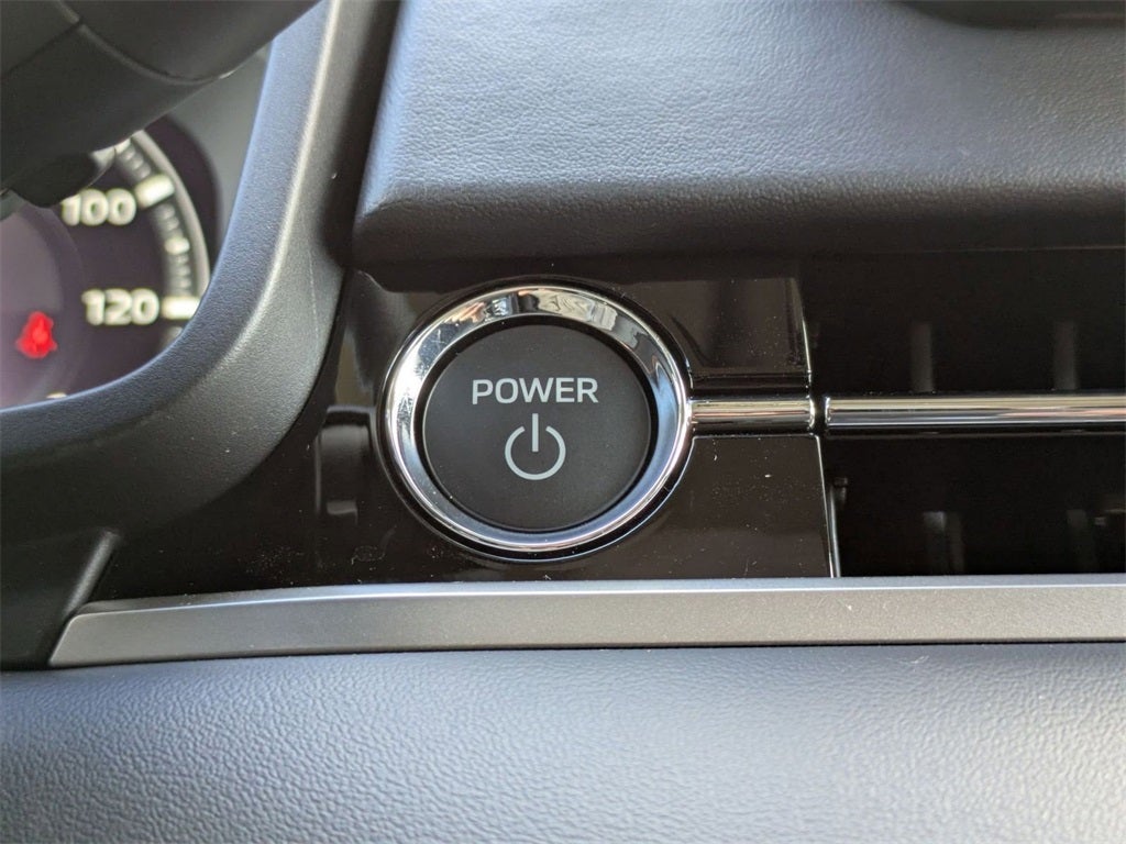 2025 Mitsubishi Outlander PHEV SEL