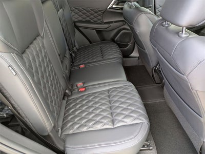 2025 Mitsubishi Outlander PHEV SEL