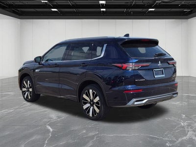 2026 Mitsubishi Outlander PHEV SEL
