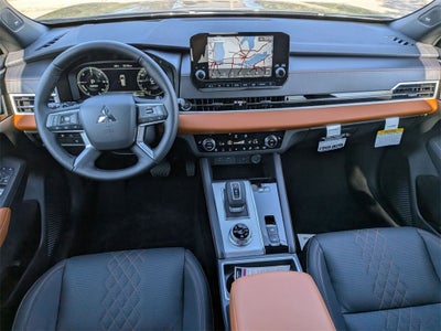 2025 Mitsubishi Outlander PHEV SEL