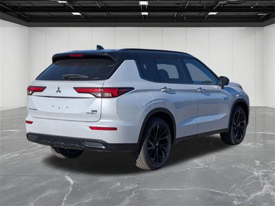 2025 Mitsubishi Outlander PHEV SEL Black Edition