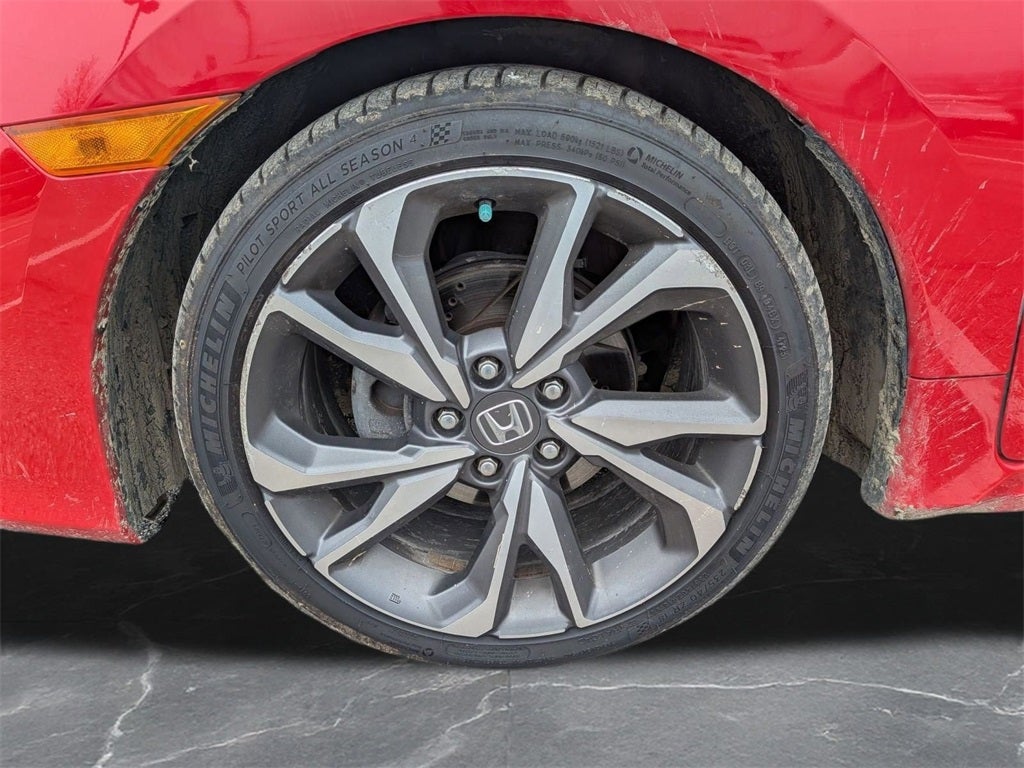 2019 Honda Civic Touring