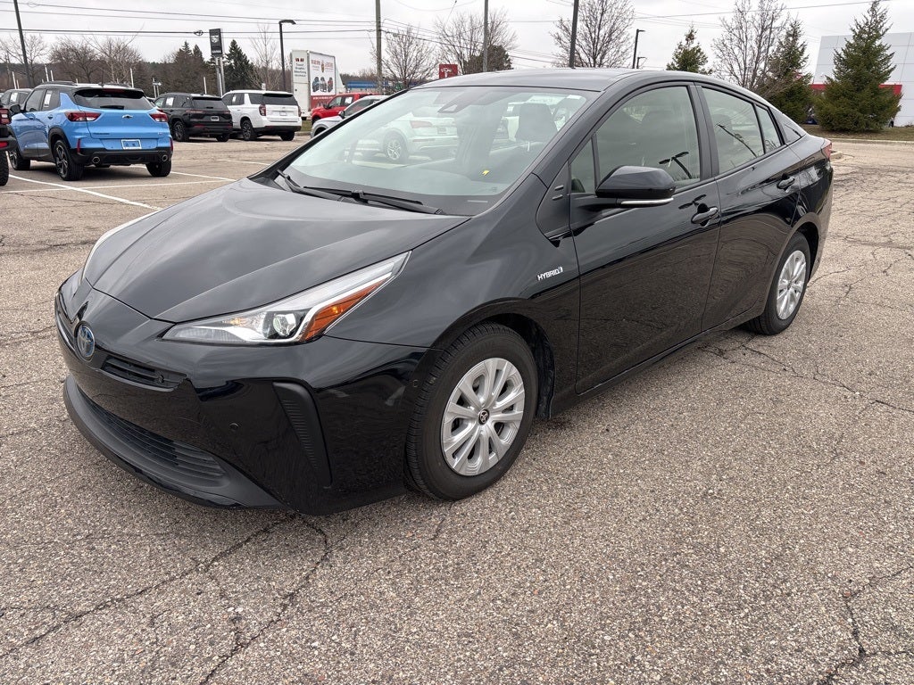 2021 Toyota Prius LE