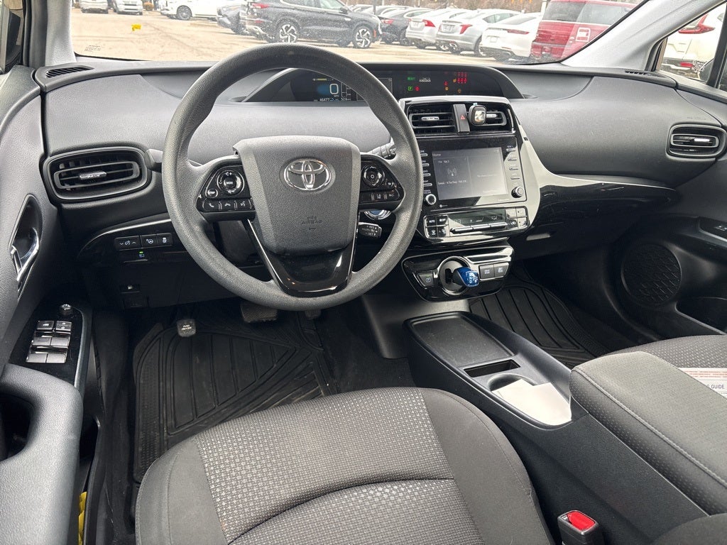 2021 Toyota Prius LE