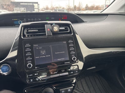 2021 Toyota Prius LE