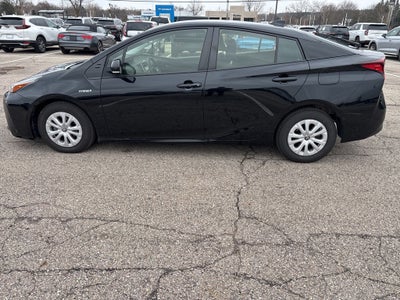 2021 Toyota Prius LE