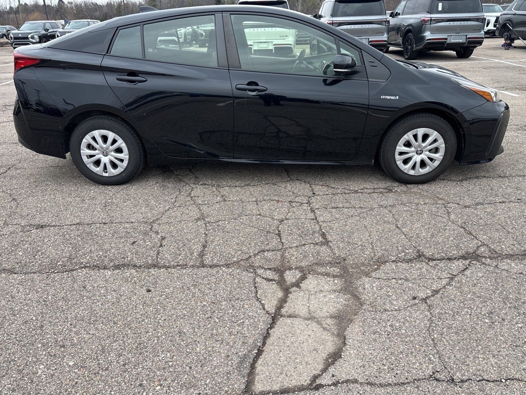 2021 Toyota Prius LE