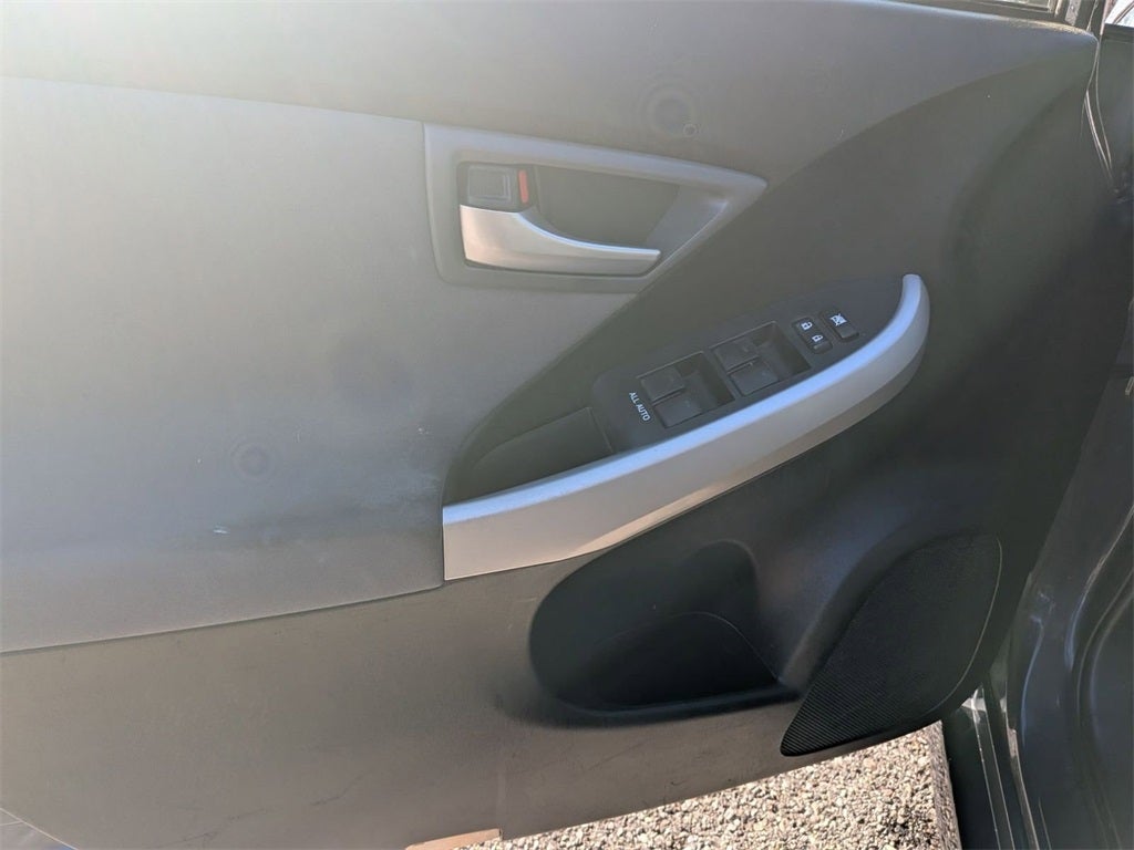 2013 Toyota Prius Plug-in Base