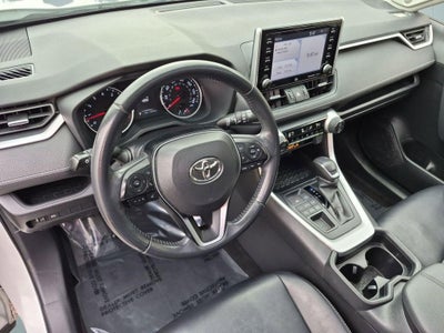 2019 Toyota RAV4 XLE Premium