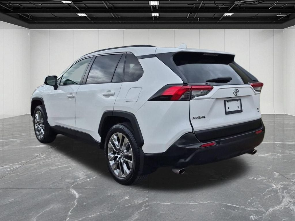 2019 Toyota RAV4 XLE Premium