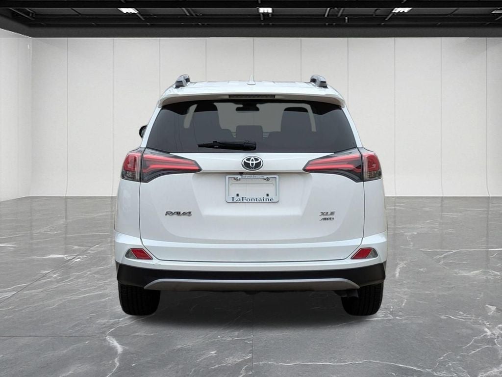2018 Toyota RAV4 XLE