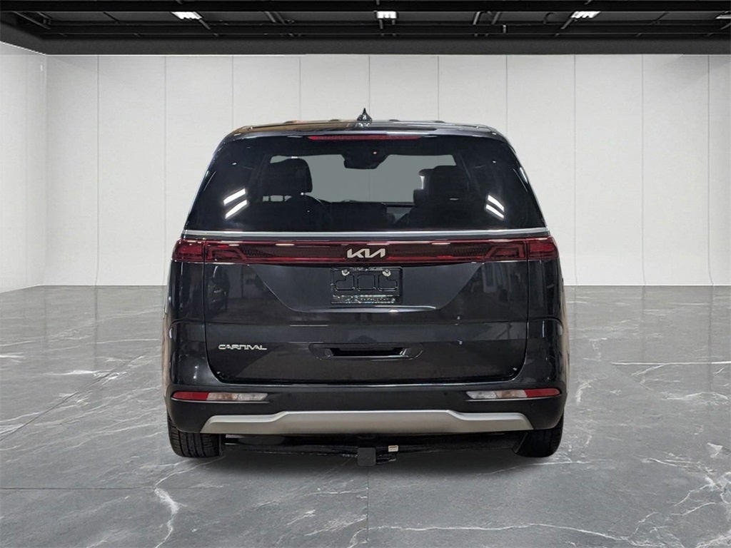 2024 Kia Carnival EX