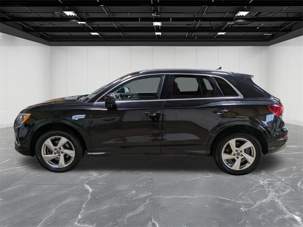 2020 Audi Q3 Premium quattro