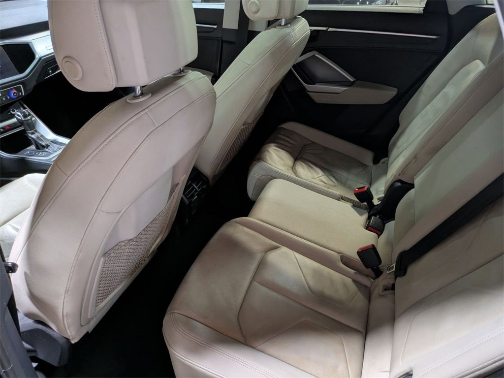 2020 Audi Q3 Premium quattro