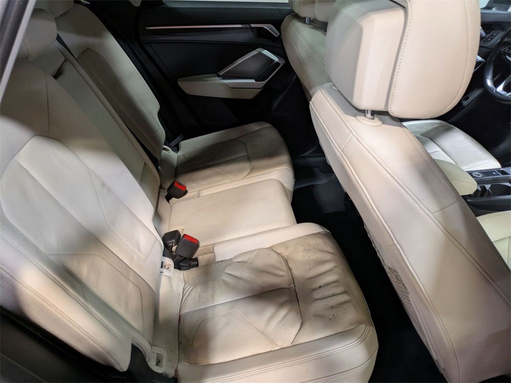 2020 Audi Q3 Premium quattro