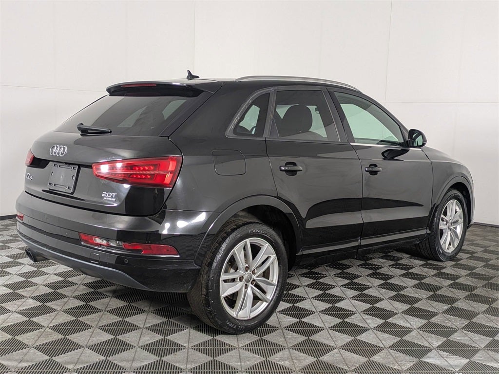 2018 Audi Q3 2.0T Premium quattro