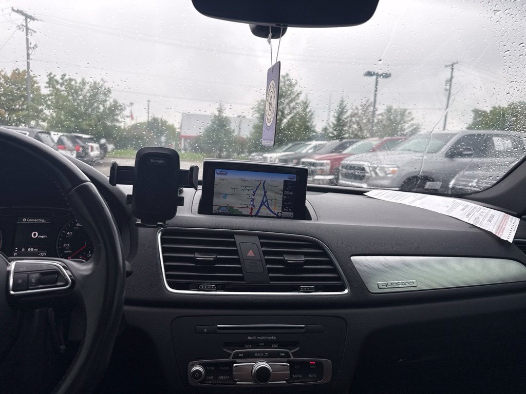 2016 Audi Q3 2.0T Prestige quattro