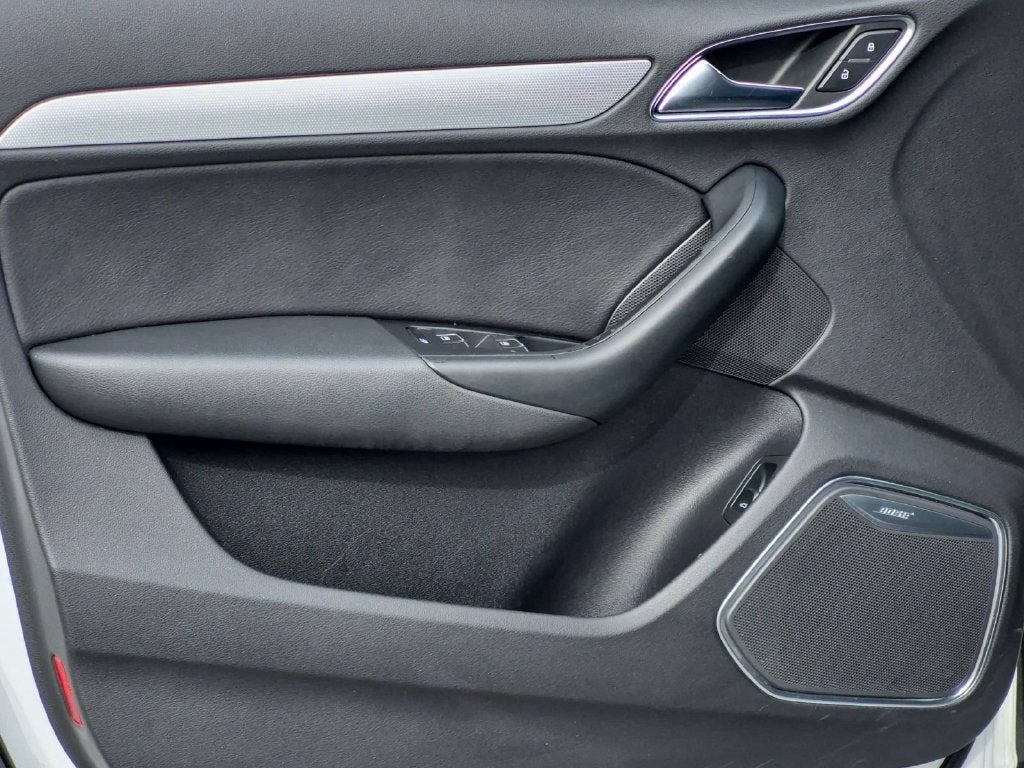 2016 Audi Q3 2.0T Prestige quattro