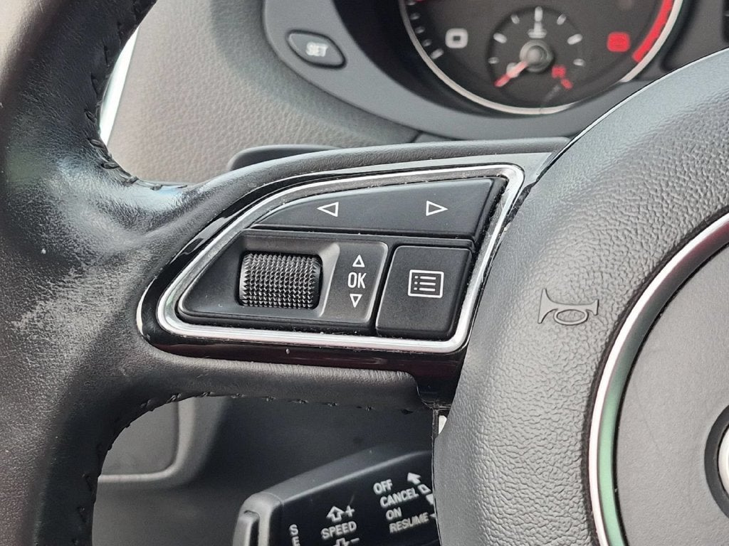 2016 Audi Q3 2.0T Prestige quattro
