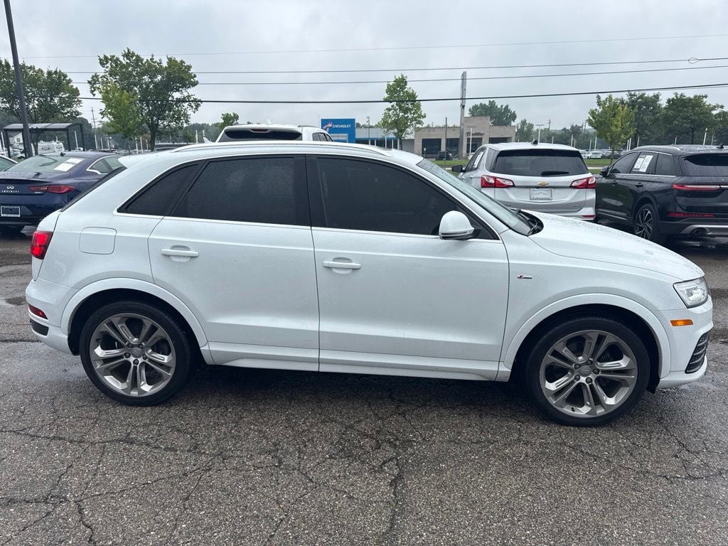 2016 Audi Q3 2.0T Prestige quattro
