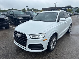 2016 Audi Q3 2.0T Prestige quattro