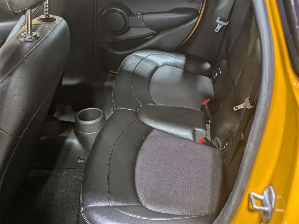 2017 MINI Hardtop 4 Door Cooper