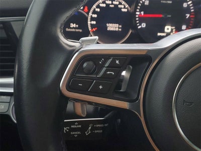 2018 Porsche Panamera 4
